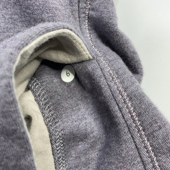 Lululemon Gray Asymmetrical Zip Method Wrap - Picture 3 of 8